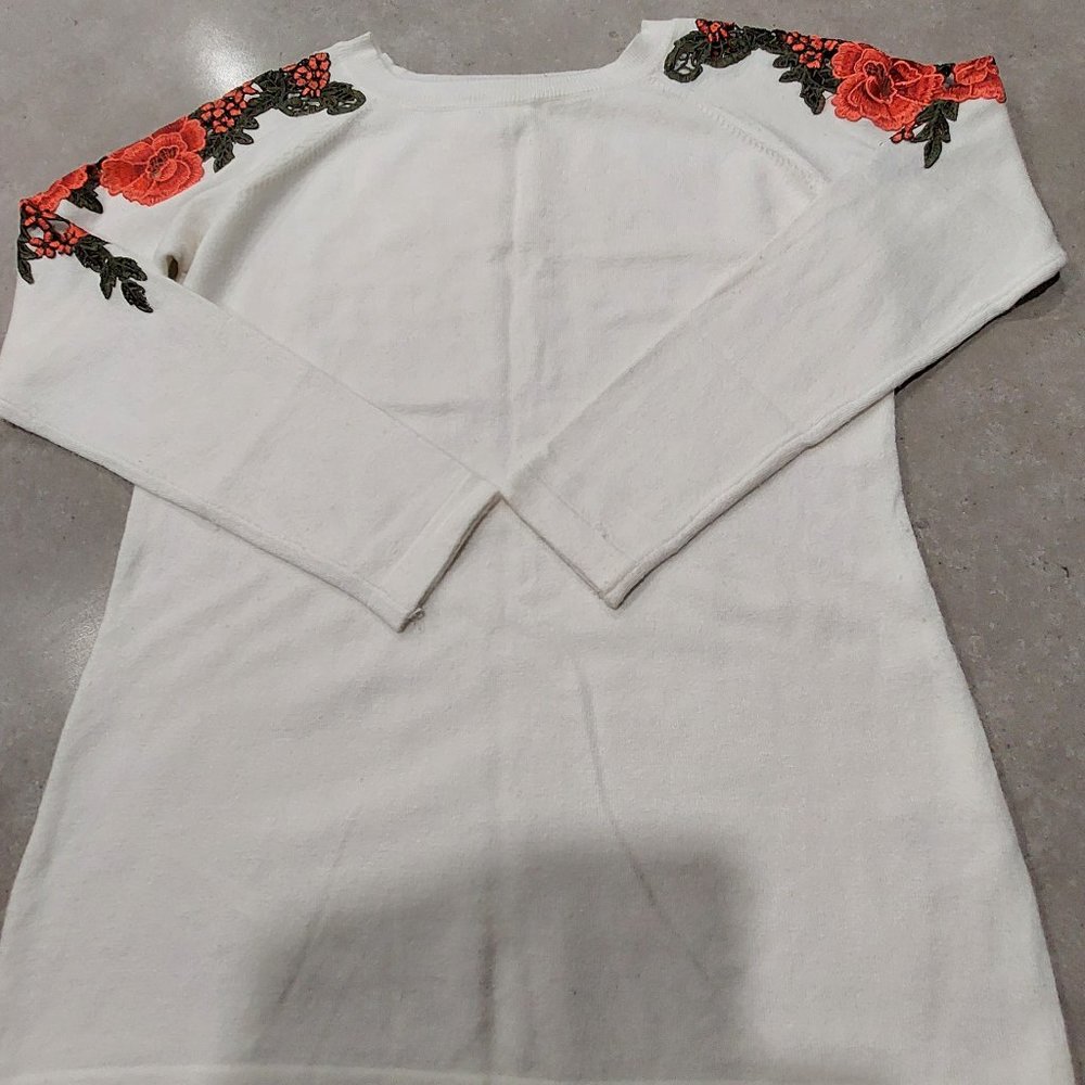 Women's Cream Crew Neck Sweater with Red Floral Embroidery